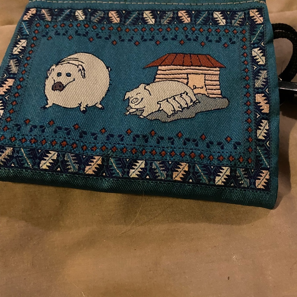 Small change purse like new